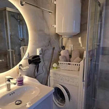 Apartament Good *