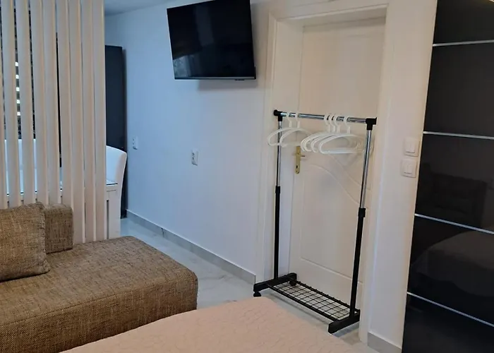 Good * Kallithea (Chalkidiki)